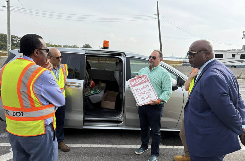  Sanders and Ariola Find Solutions for Addabbo Bridge  Trash Issue